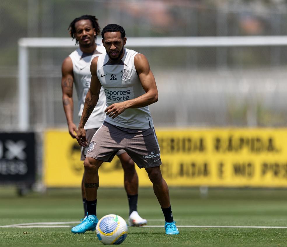 Escalação: José Martínez retorna da Venezuela e reforça o Corinthians contra Athletico-PR | corinthians | ge