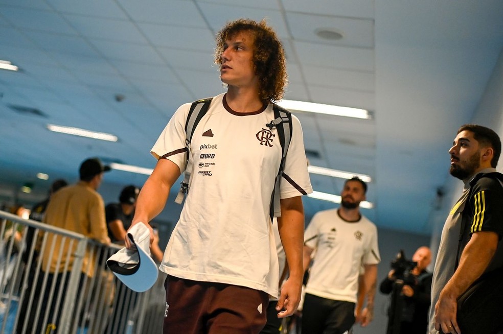 Vasco faz consulta e avalia proposta por David Luiz, ex-Flamengo | vasco | ge