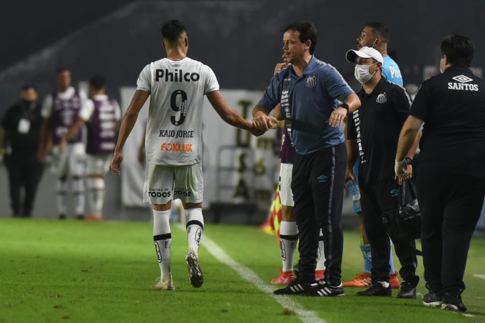 Esperança de gols no Cruzeiro, Kaio Jorge teve viés de alta com Diniz e recebeu elogios | cruzeiro | ge