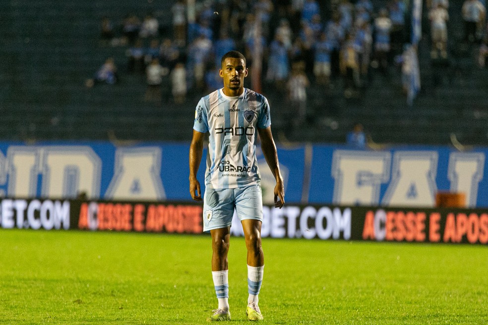 Aposta de filho de Pelé e bem avaliado pelo scout: conheça Vitão, o novo reforço do Fluminense | fluminense | ge