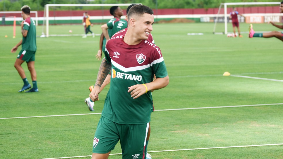 Fluminense aceita proposta e encaminha venda de Arthur para o Wydad Casablanca | fluminense | ge