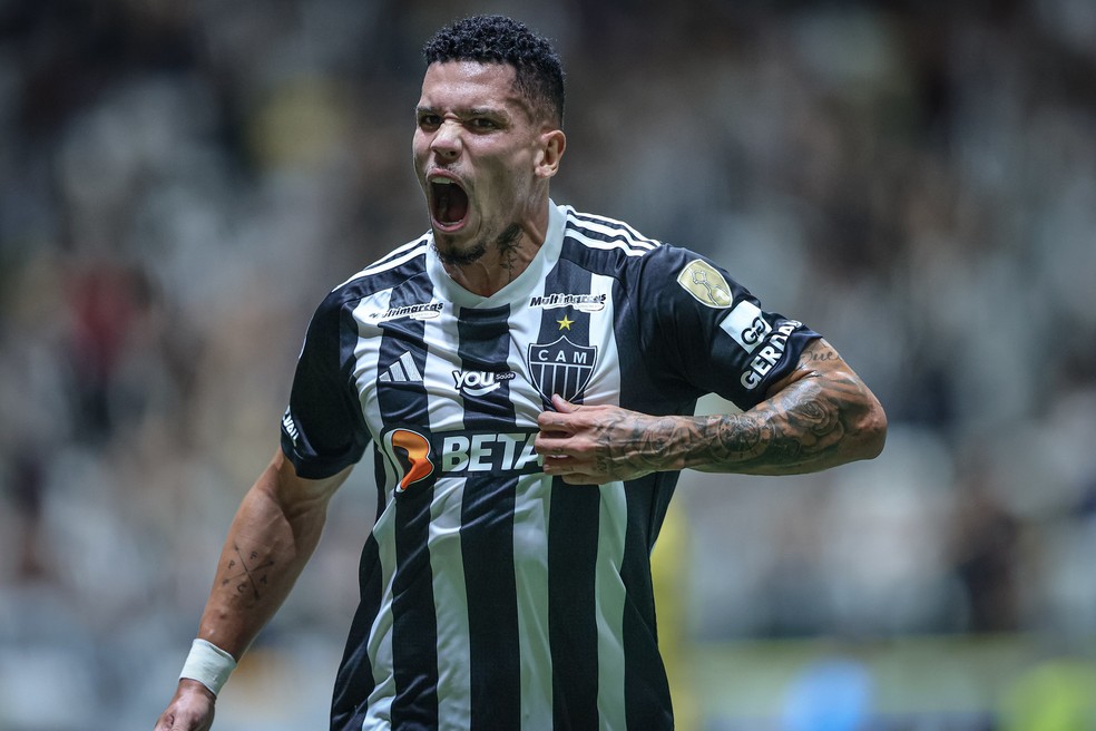 Paulinho sonha com artilharia da Libertadores pelo Atlético-MG, cita Thiago Neves e ressalta sacrífico para jogar | atlético-mg | ge