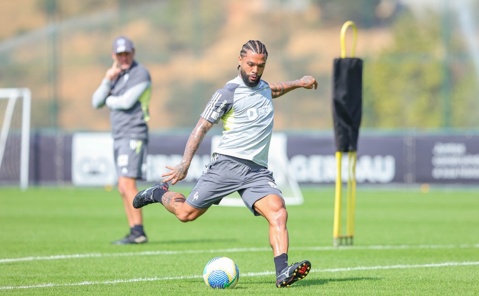 Escalação do Atlético-MG: com retorno de Otávio, Milito inicia preparação para duelo com o Vasco | atlético-mg | ge