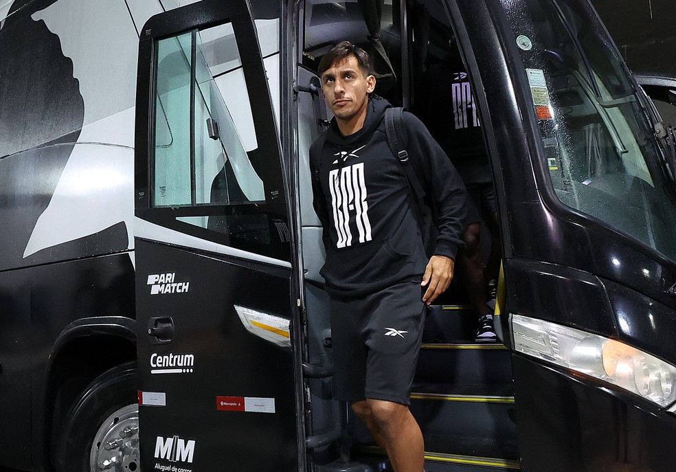 Saiba por que a iminente saída de Damián Suárez preocupa o Botafogo | botafogo | ge