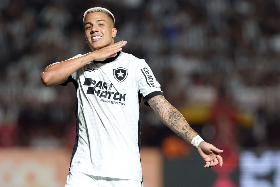 Goiás tem interesse na contratação de Carlos Alberto, do Botafogo | futebol | ge