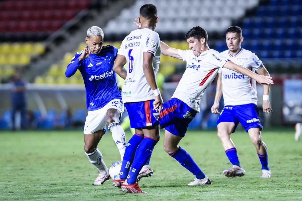 Atuações do Cruzeiro: Matheus Pereira e Lautaro são discretos; defesa tem falhas graves | cruzeiro | ge