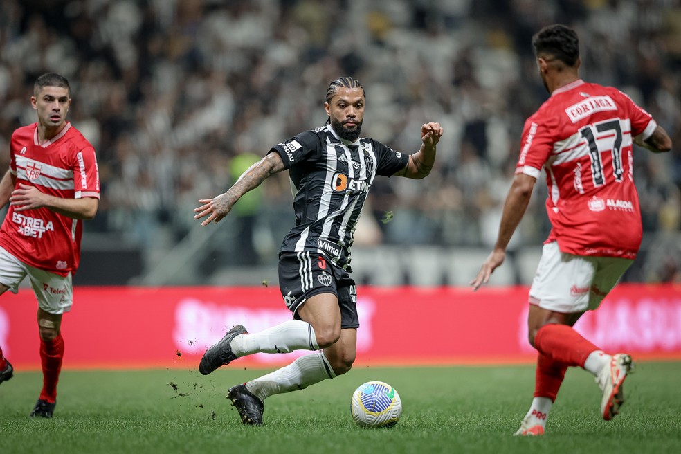 Análise: Atlético-MG faz jogo perfeito, com a cara de Milito e avança na Copa do Brasil | atlético-mg | ge