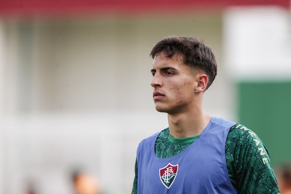 Com Bernal, Mano ganha opção para montar meio do Fluminense; Martinelli é contestado | fluminense | ge