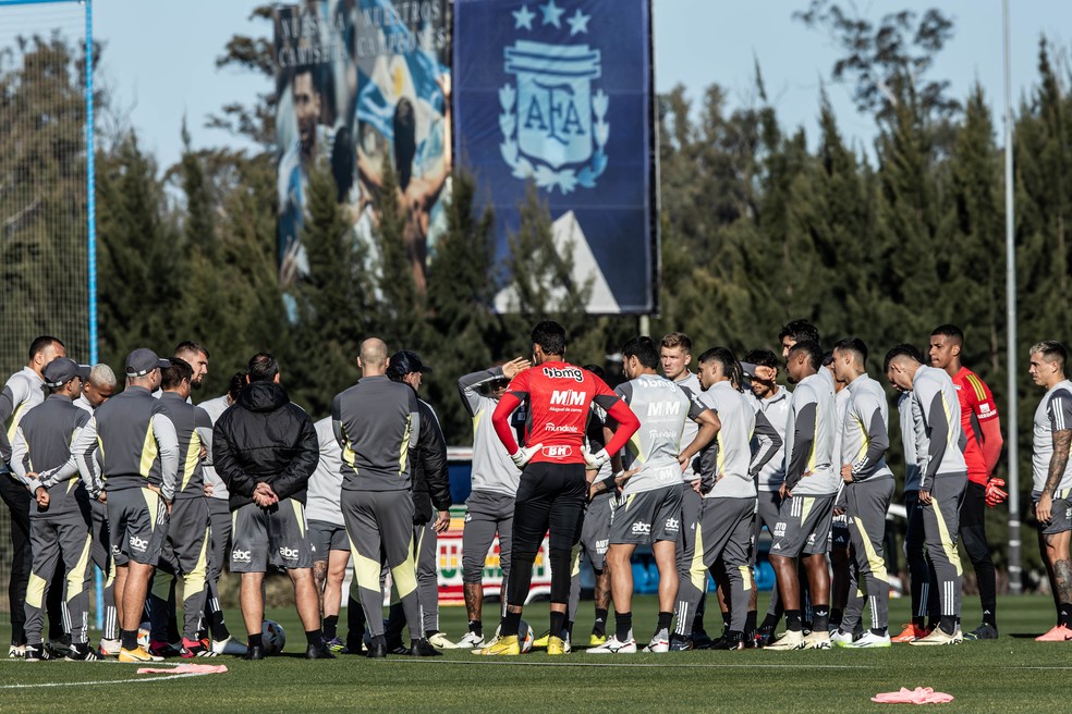 Escalação do Atlético-MG: Milito fecha preparação na Argentina e tem chance de repetir time do clássico | atlético-mg | ge