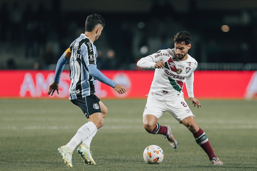 Martinelli sofre edema no tornozelo e desfalca o Fluminense contra o Corinthians | fluminense | ge