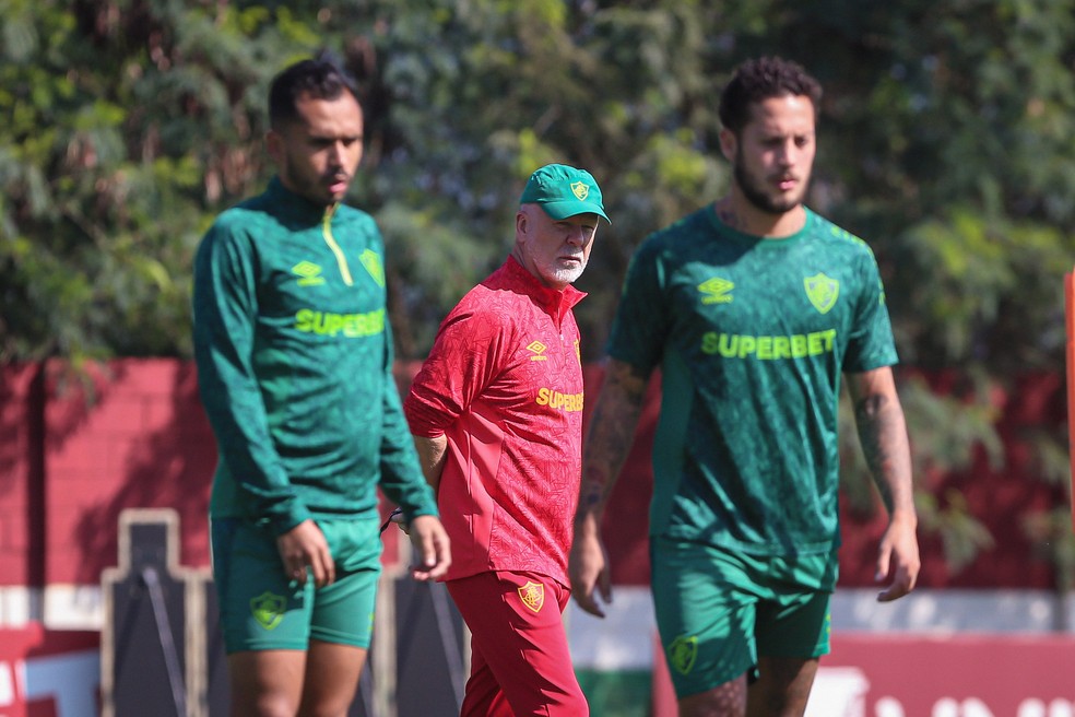 Escalação do Fluminense: Mano tem uma série de desfalques e mudará time contra Corinthians | fluminense | ge