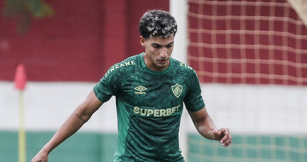 Gabriel Fuentes aparece no BID e fica apto a estrear pelo Fluminense no Brasileiro | fluminense | ge