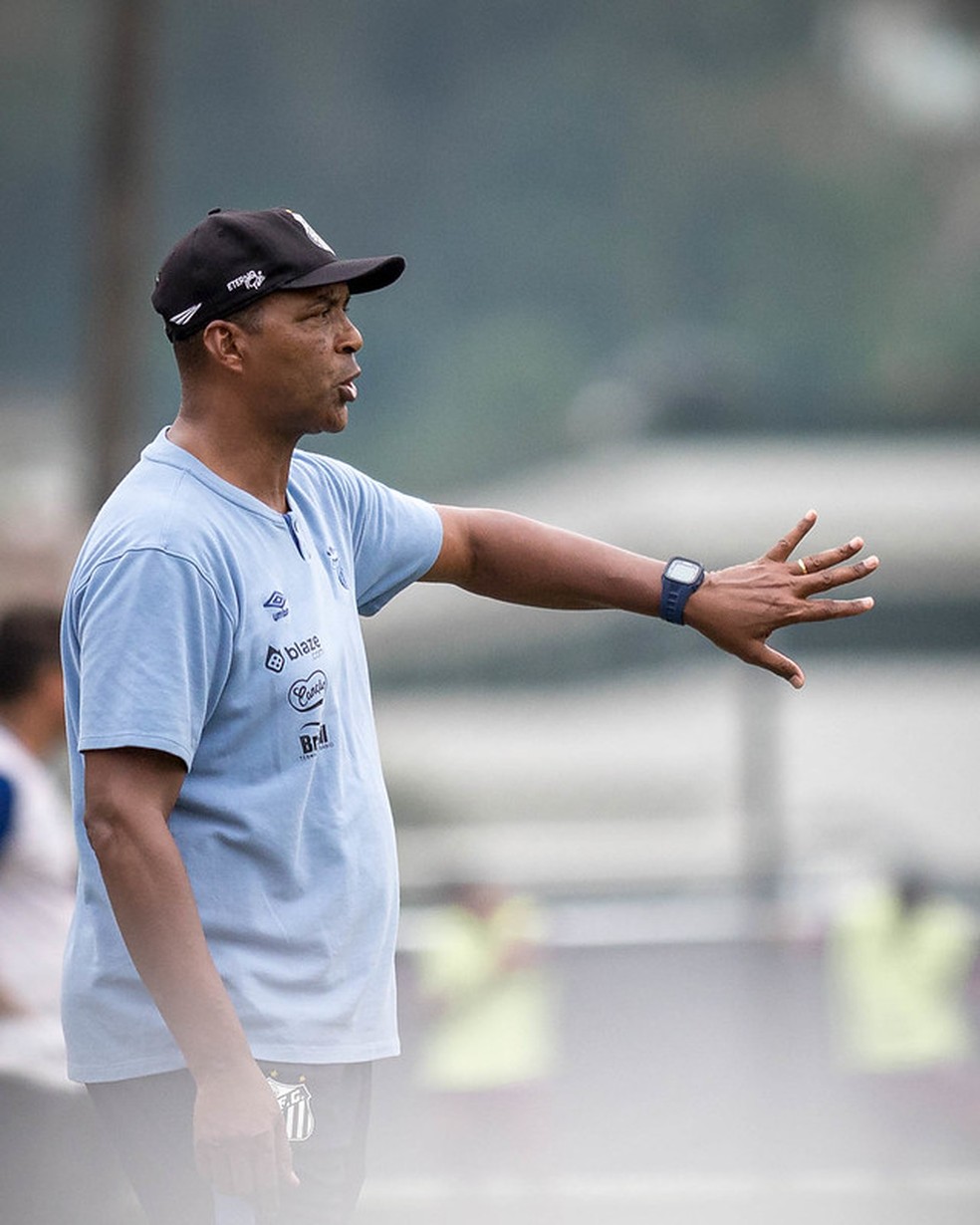 Corinthians está perto de contratar ex-técnico do Santos para o time sub-20 | corinthians | ge