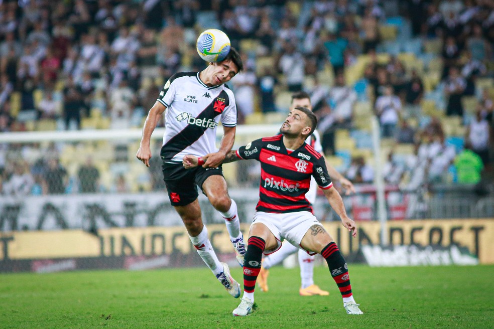 Após empate no clássico, Sforza destaca postura do Vasco: "Nunca se dá por vencido" | vasco | ge