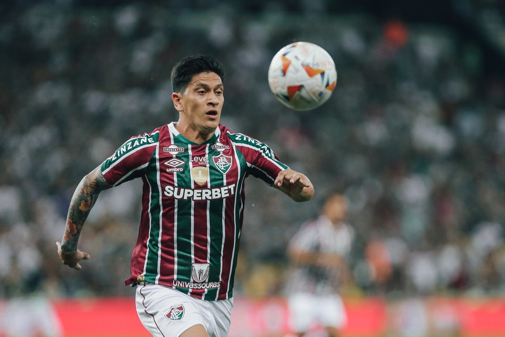 Cano cita "ego de lado" em recuperação no Fluminense e impacto de dores: "Uma hora a conta chega" | fluminense | ge