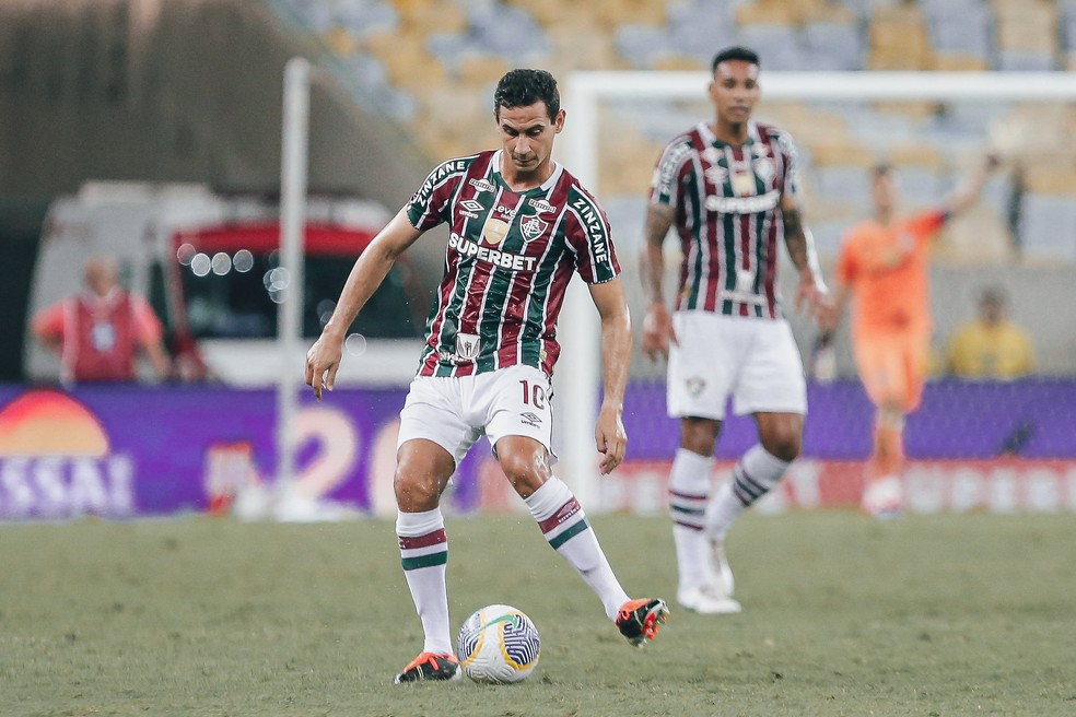 Fluminense cita falta de datas e espera jogo contra o Athletico-PR em outubro; entenda | fluminense | ge