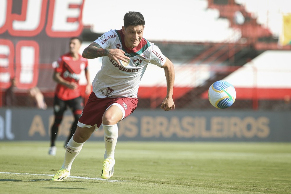 Três derrotas, dez chutes no gol: baixa ofensividade do Fluminense liga alerta no Brasileirão | fluminense | ge