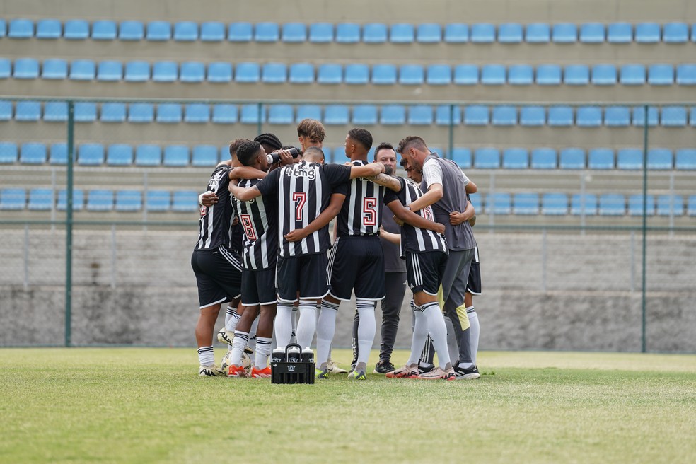 Da base ao feminino do Atlético-MG: rebaixamento e ano sem títulos marcam primeira temporada da SAF | atlético-mg | ge