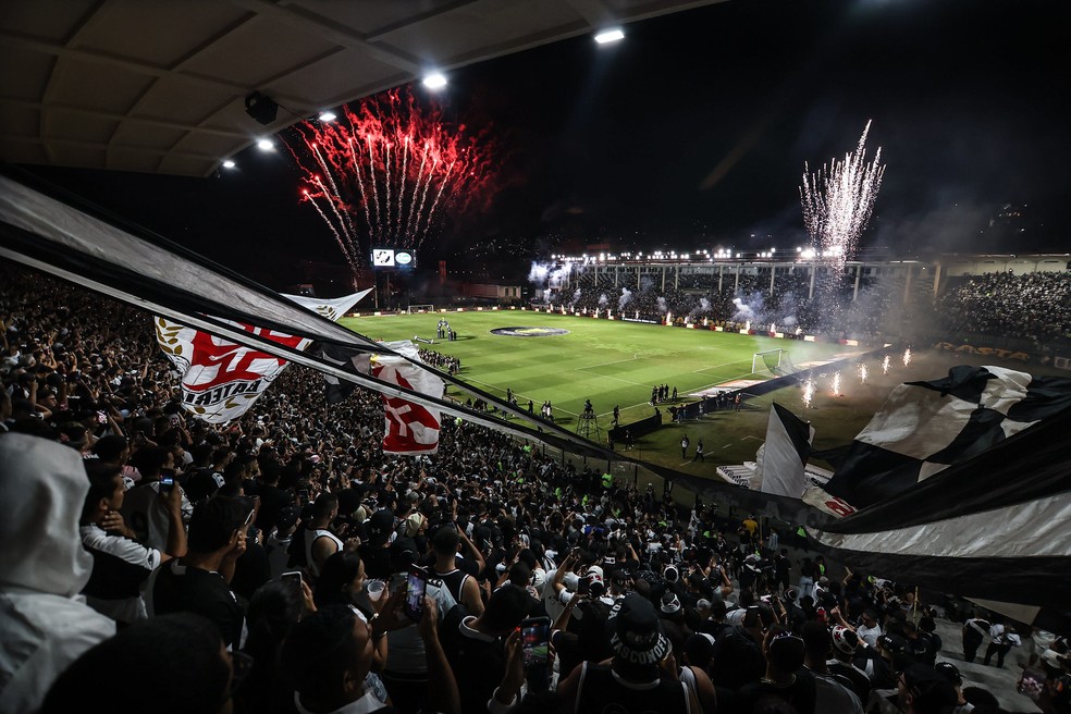 Força de São Januário: Vasco tem segundo melhor desempenho dos últimos 10 anos no estádio; compare | vasco | ge