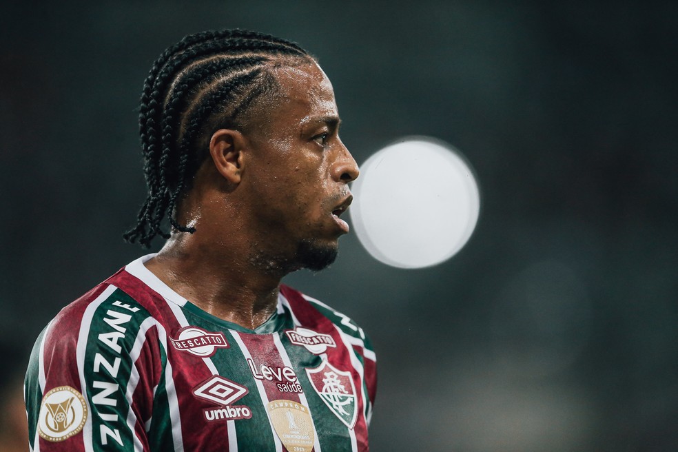 Fluminense acerta renovação com Keno até o fim de 2026 | fluminense | ge