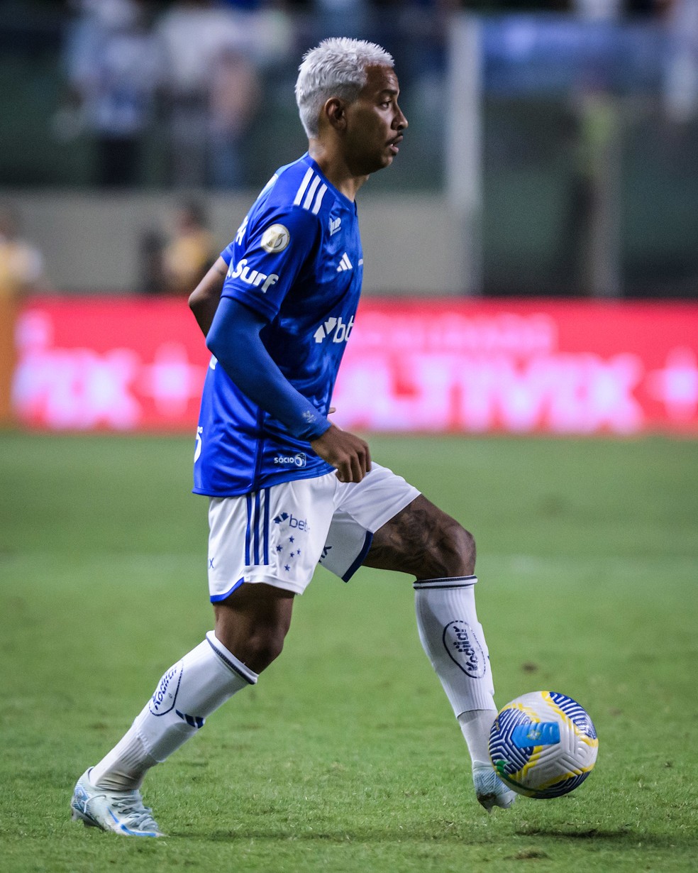 Substituído no Cruzeiro, Matheus Pereira afirma não entender opção de Diniz: "Tenho que aceitar" | cruzeiro | ge