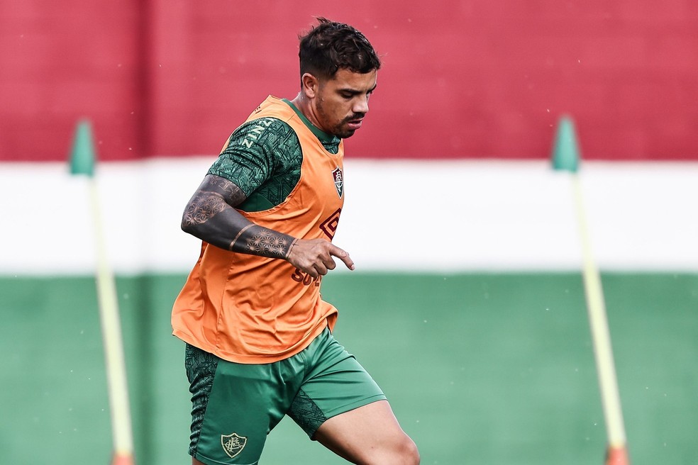 Fluminense enxuga elenco com oito saídas encaminhadas e chega a três reforços para 2025 | fluminense | ge