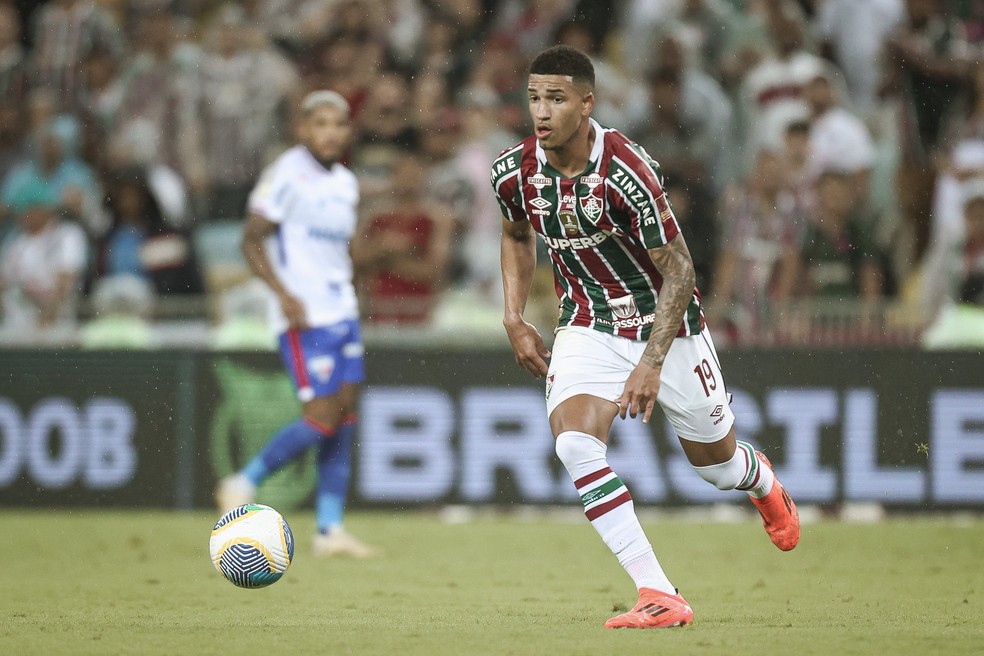 De promessa a referência no ataque, Kauã Elias reencontra o Criciúma como esperança do Fluminense | fluminense | ge