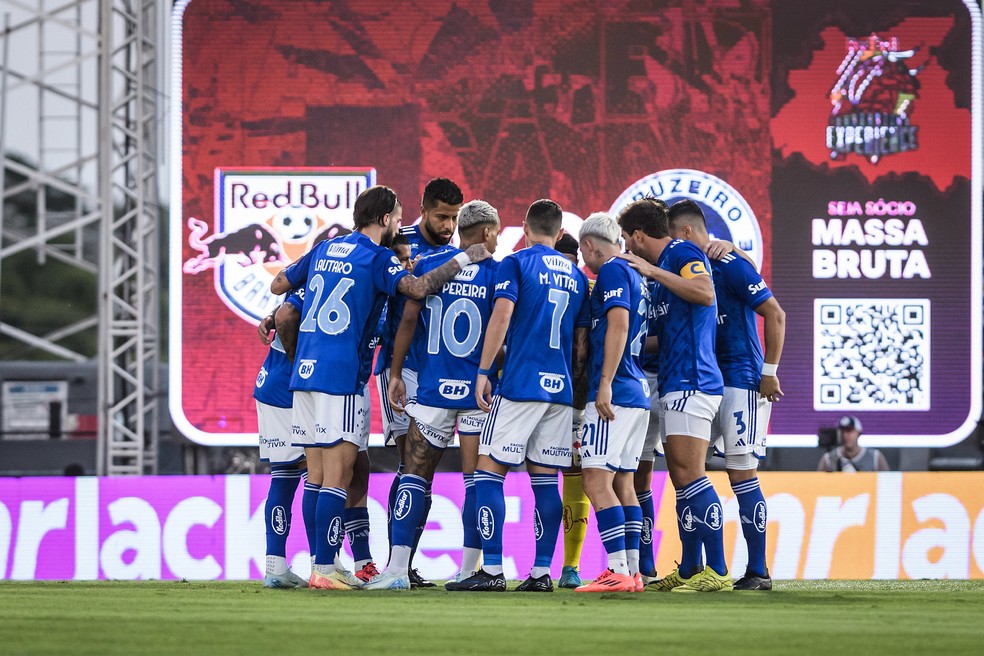 Atuações do Cruzeiro: Cássio falha, João Marcelo luta bastante, e Ramiro impede derrota; veja notas | cruzeiro | ge