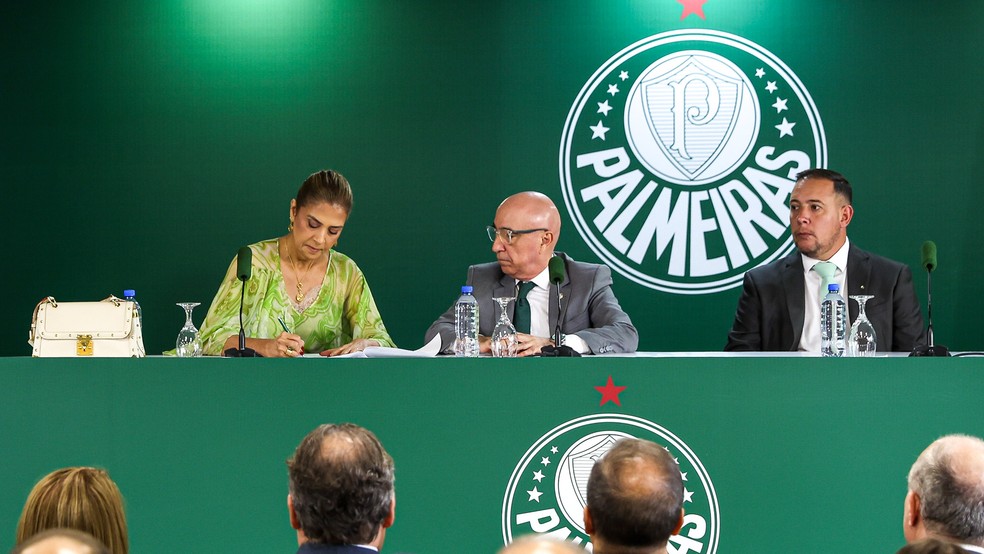 Com novo máster, Palmeiras avança para bater meta de R$ 150 milhões fixos no uniforme | palmeiras | ge