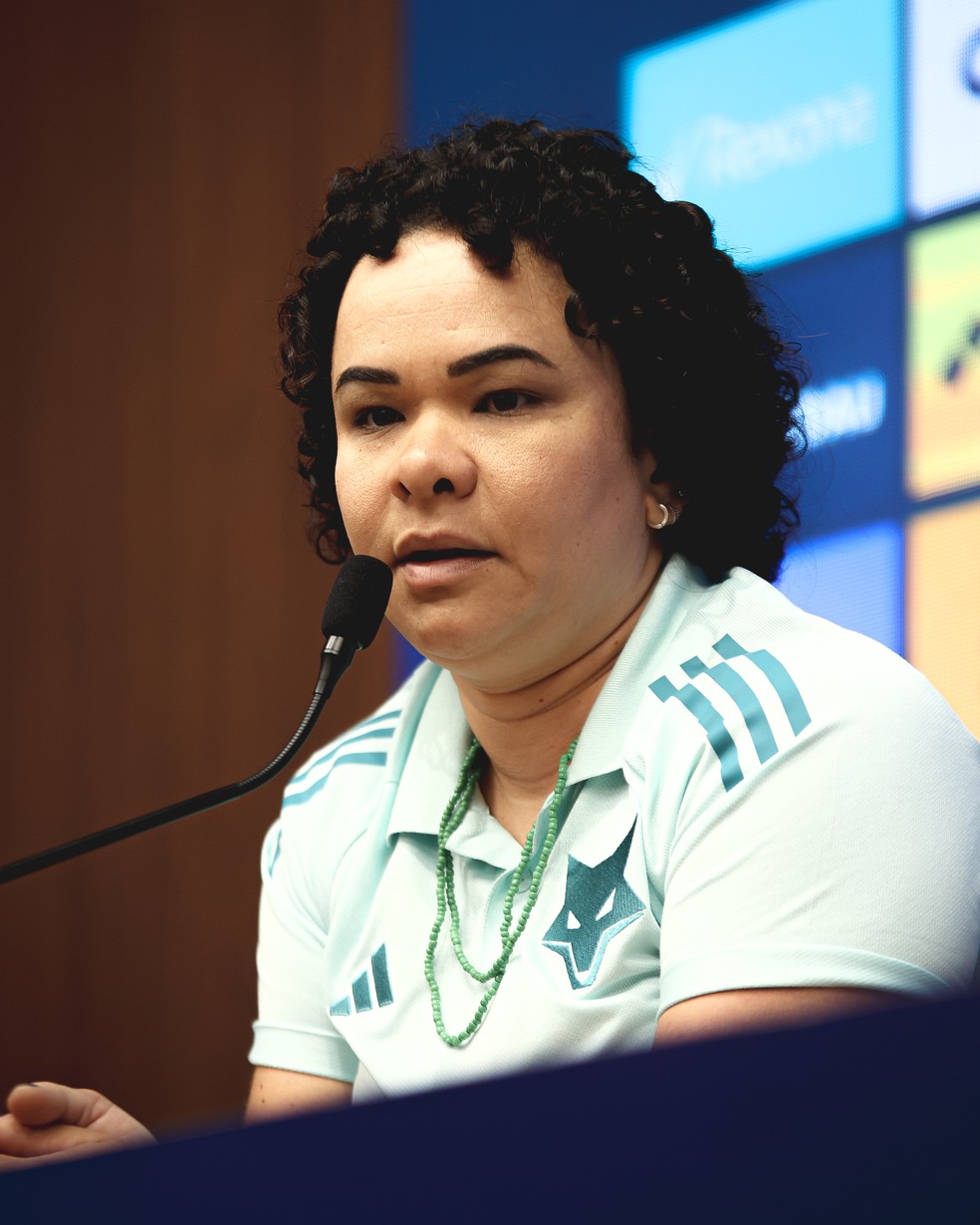 Diretora do Cruzeiro feminino fala sobre investimentos e lamenta momento do Atlético-MG | cruzeiro | ge