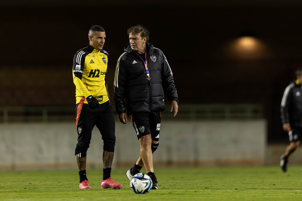 Escalação do Atlético-MG: com mudanças, Galo faz treino fechado para clássico; veja time provável | atlético-mg | ge