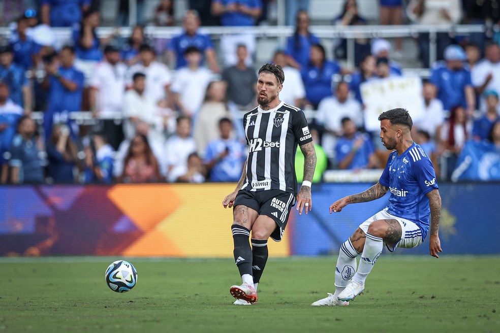 Jogadores do Atlético-MG revelam "freio" em Lyanco por provocações diante do Cruzeiro | atlético-mg | ge