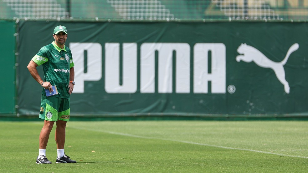 Escalação: Palmeiras inicia trabalhos para visitar o Guarani; Felipe Anderson é desfalque | palmeiras | ge