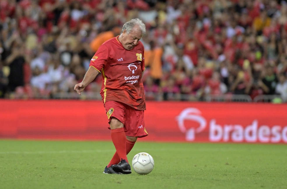 Maracanã encerra ano com 73 jogos e fecha para manutenção de gramado até o fim de janeiro | flamengo | ge