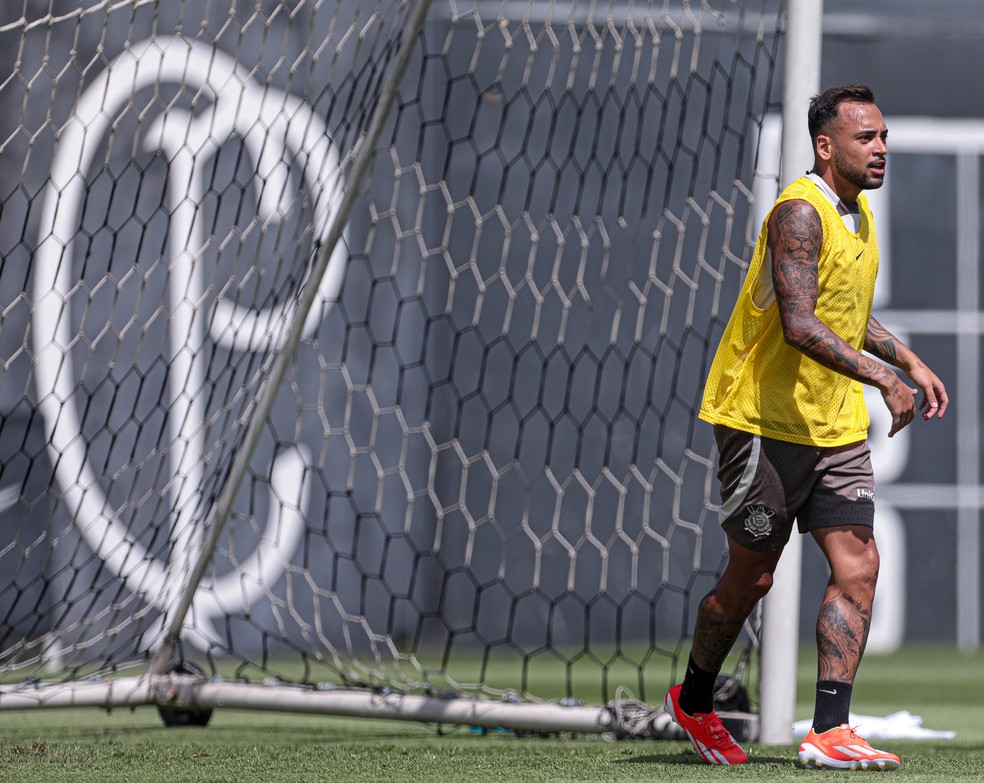 Corinthians acerta condições com Maycon e confia em novo empréstimo do Shakhtar | corinthians | ge