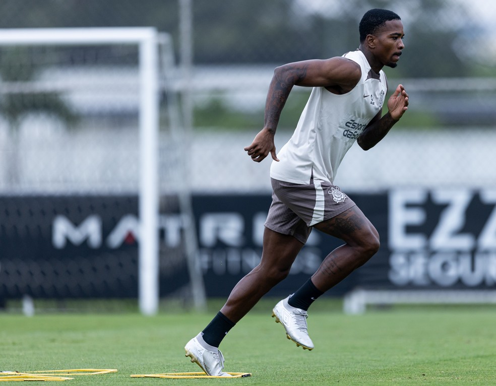 Corinthians tenta recuperar dupla de zaga para jogos finais do Brasileirão | corinthians | ge