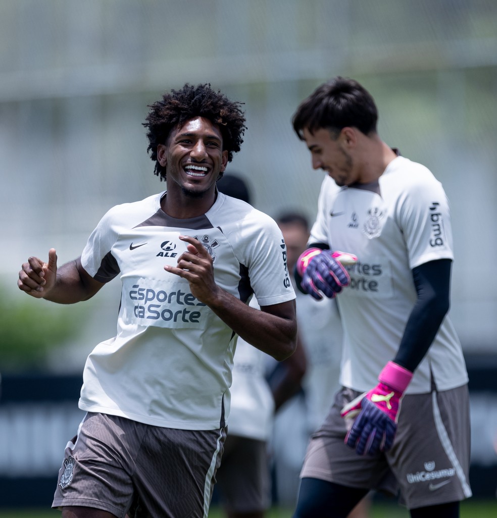 Corinthians se reapresenta e inicia preparação para enfrentar o Vasco; Yuri Alberto será reavaliado | corinthians | ge