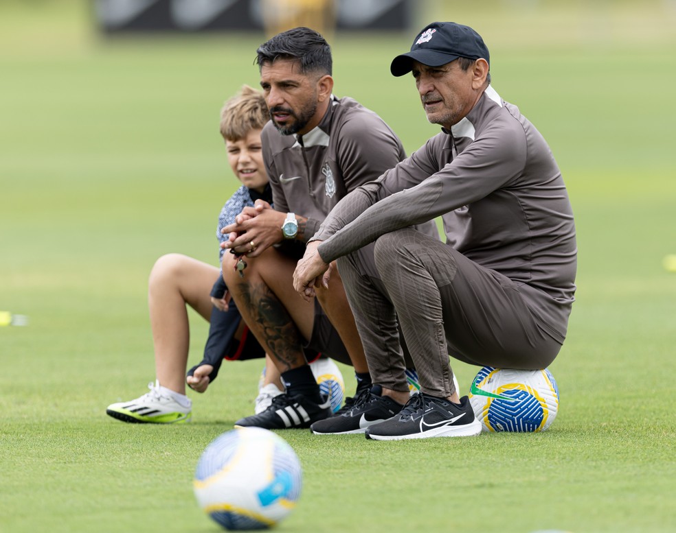 Escalação: Yuri e Félix Torres devem desfalcar o Corinthians contra o Vasco | corinthians | ge