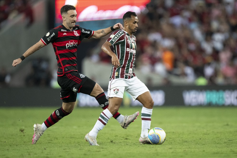 Léo Ortiz viaja do Fla-Flu de mesa da infância ao da vida real pelo Flamengo no Maraca: "Sempre brinco" | flamengo | ge