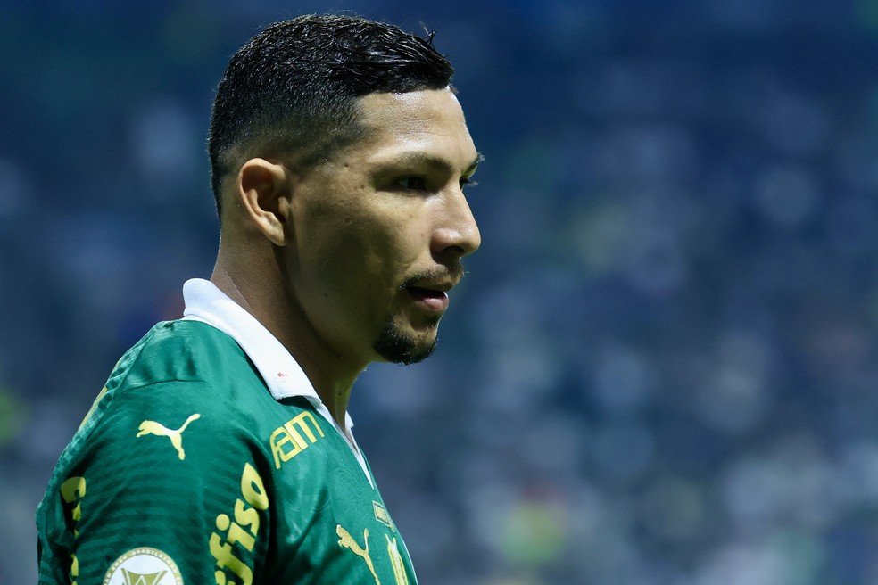 Palmeiras não descarta negociar Rony, mas impõe condições para discutir futuro do atacante | palmeiras | ge