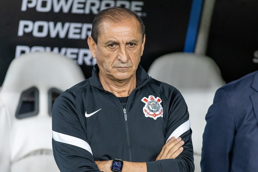 Corinthians aposta em sequência caseira para respirar no Brasileirão | corinthians | ge