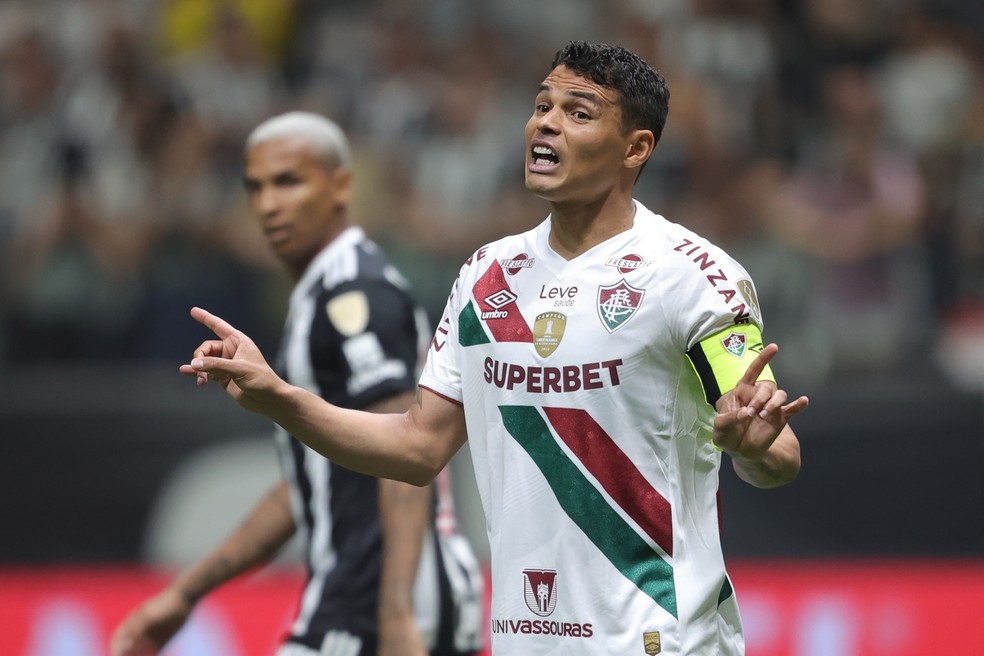 Escalação do Fluminense: Mano conta com retornos, mas Thiago Silva deve seguir fora | fluminense | ge