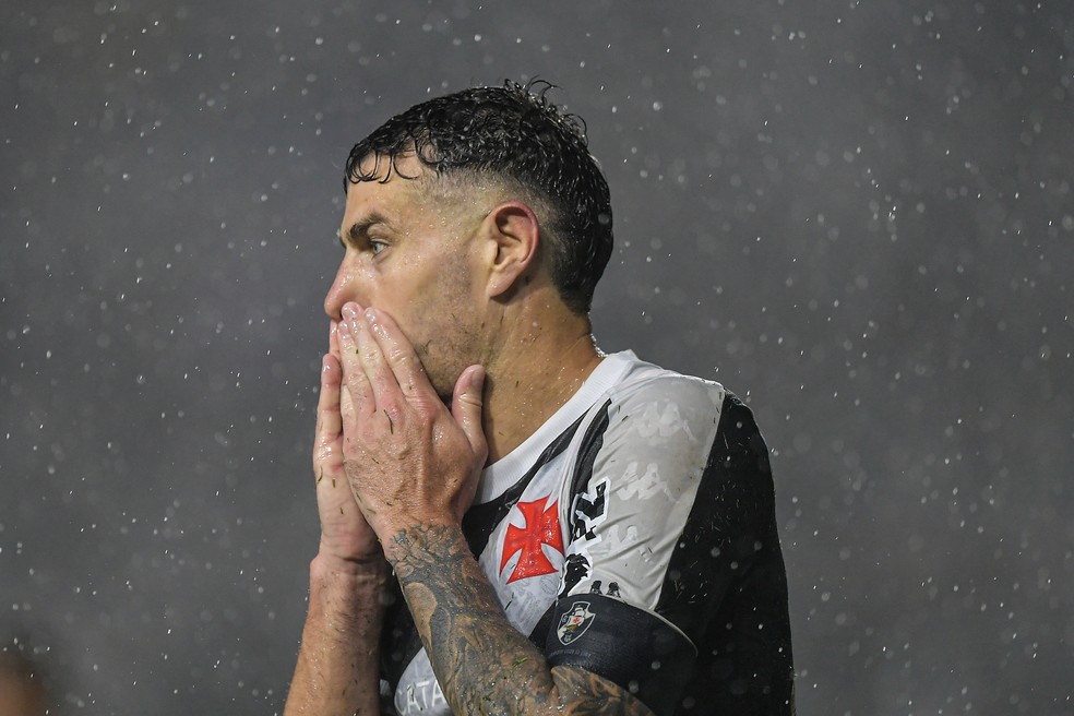 Artilheiro do Vasco, Vegetti vive seu maior jejum de dias sem marcar gols no Brasileirão | vasco | ge