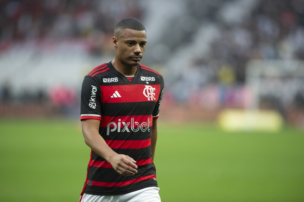 Ainda em transição, Luiz Araújo está fora de Cuiabá x Flamengo; De la Cruz tem mínima chance | flamengo | ge