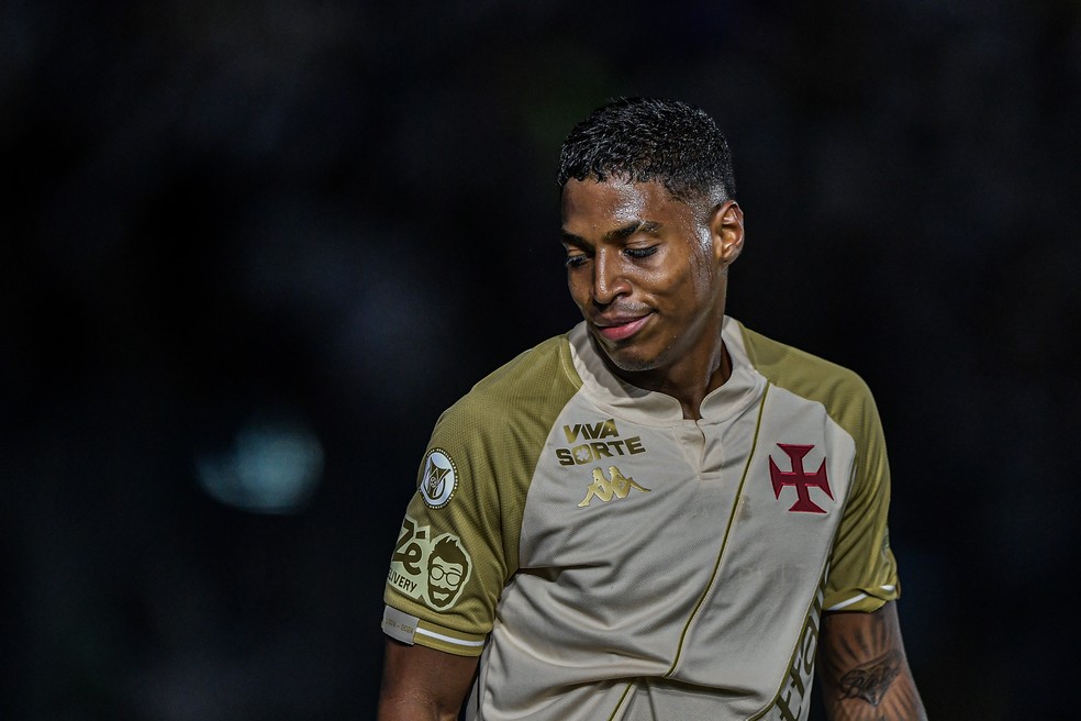 Emerson Rodríguez assina rescisão e não joga mais pelo Vasco | vasco | ge