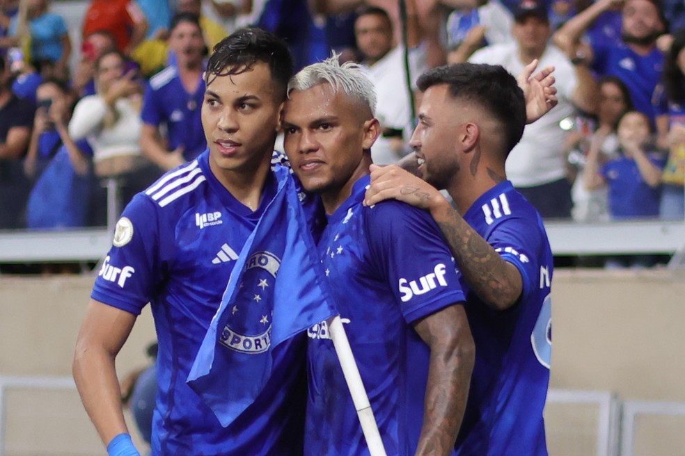 Sem dupla autora de 85% dos gols com Diniz, Cruzeiro tem desafio em "escala" antes da final no Paraguai | cruzeiro | ge