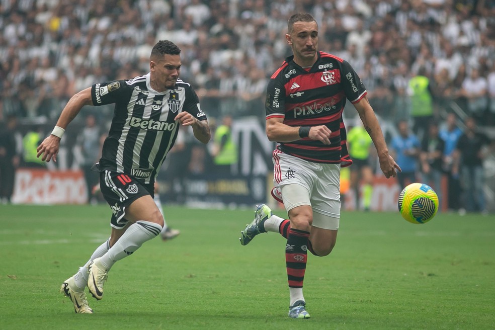 Léo Ortiz cita preparação especial após erro e comemora convocação e título pelo Flamengo | flamengo | ge