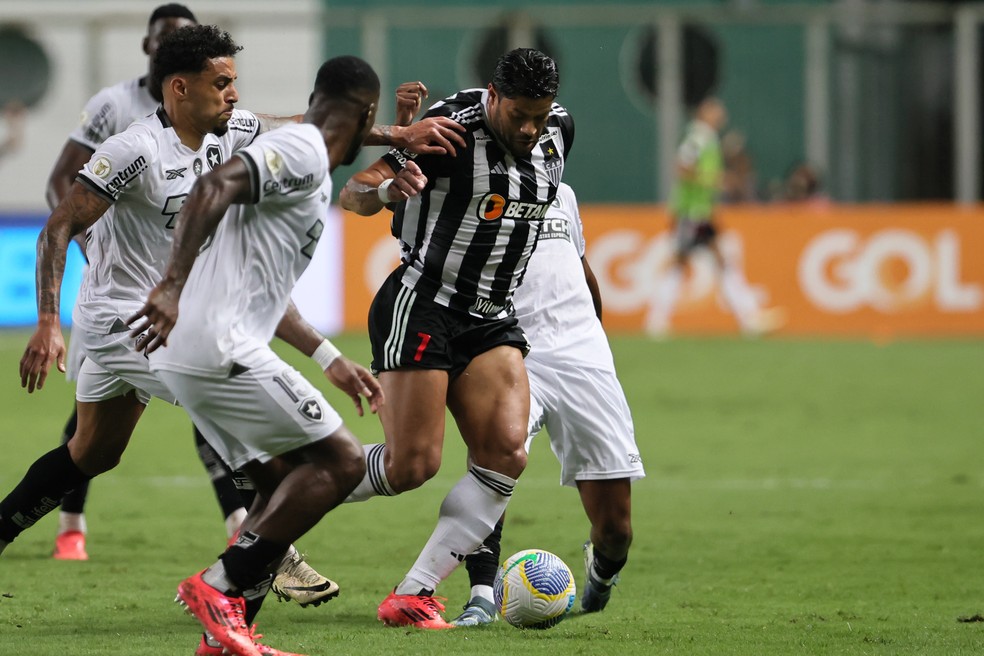 Análise: Atlético-MG segura empate com 10 e vê final esquentar após falatório em prévia de decisão | atlético-mg | ge