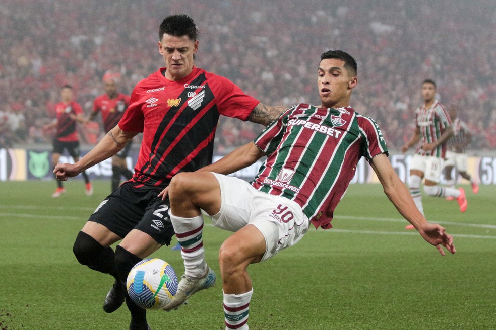 Fluminense pode se livrar de rebaixamento contra o Cuiabá, mas depende de tropeços; veja contas | fluminense | ge