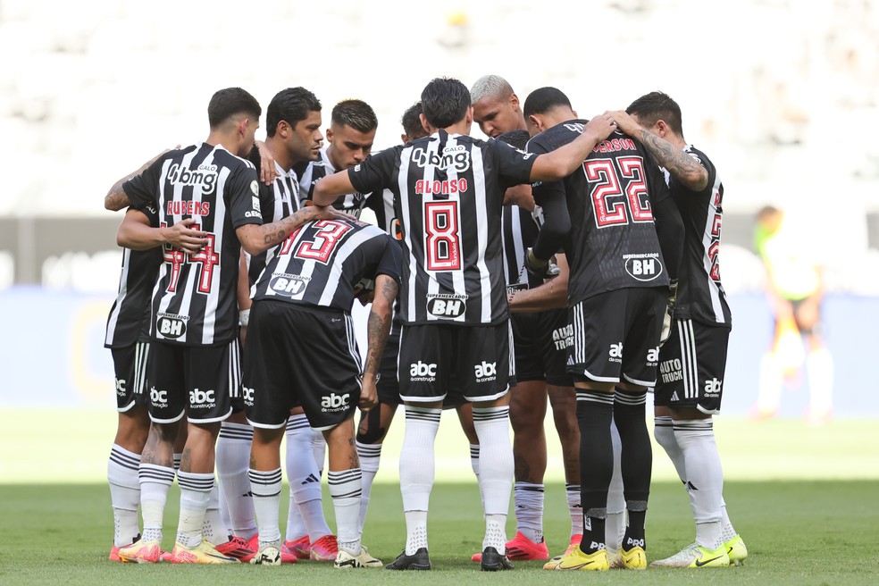 Pré-temporada nos EUA faz Atlético-MG mudar estratégia no Campeonato Mineiro | atlético-mg | ge